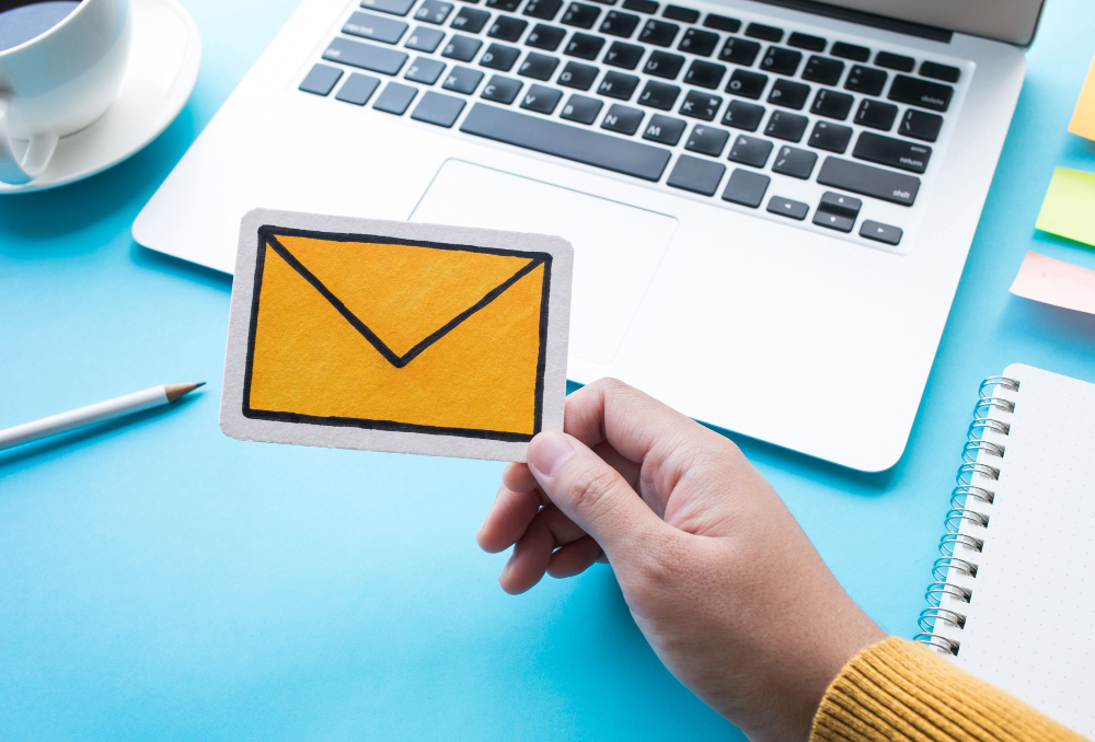 Cum să scrii emailuri eficiente și profesionale în orice situație